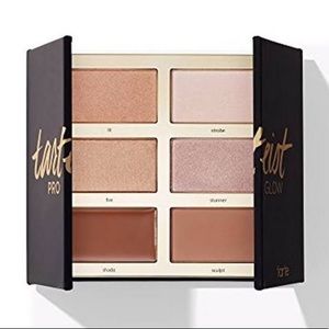 Brand NWT tarte highlight & contour palette